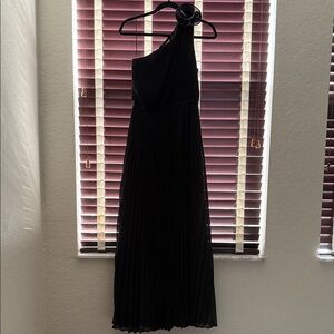 Milly Elegant Black One-Shoulder Dress
